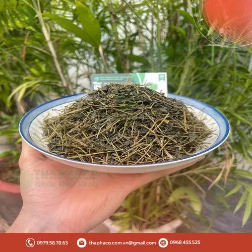 Hình ảnh minh họa quy trình sấy khô thảo dược, đảm bảo chất lượng