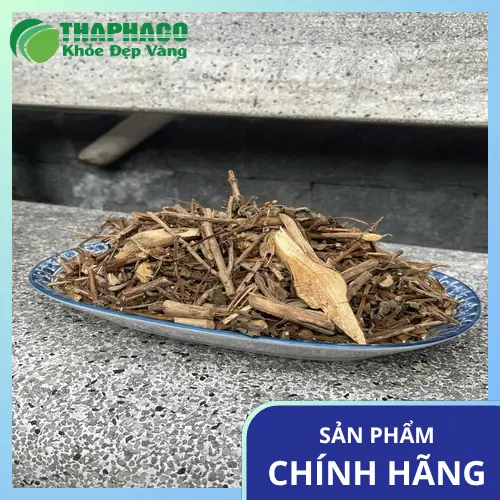 Nước gội đầu từ hương nhu tươi và khô