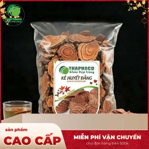 Hình ảnh lát cắt Kê Huyết Đằng sấy khô, cho thấy vân gỗ đặc trưng