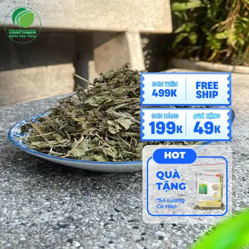 Lá bạc hà khô được phơi hoặc sấy trong môi trường sạch