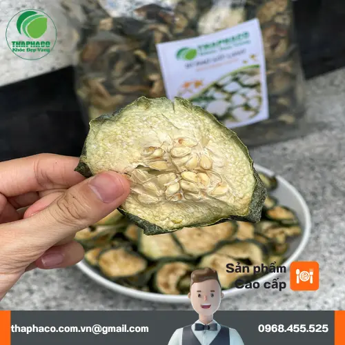 Pha trà bí đao sấy lạnh thơm ngon, dễ làm