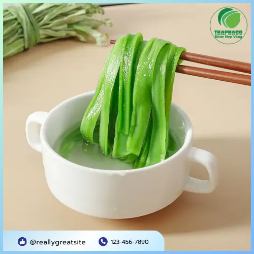 Rau Tiến Vua khô THAPHACO trước khi ngâm và chế biến