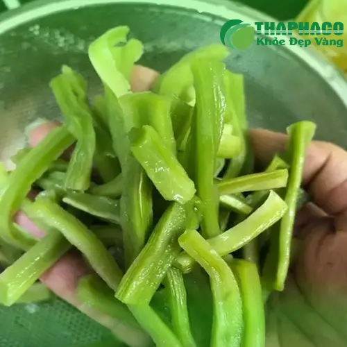 Các bước làm rau tiến vua ngâm chua ngọt
