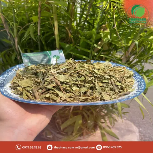 Các nguyên liệu cần thiết để pha trà lá Hoàn Ngọc khô