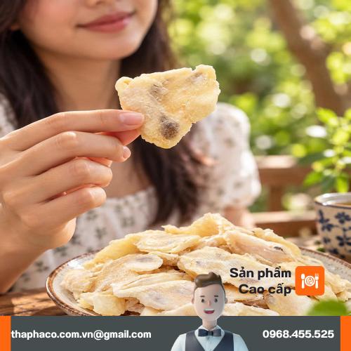 Mãng cầu sấy dẻo thành phẩm thơm ngon bảo quản trong hũ kín