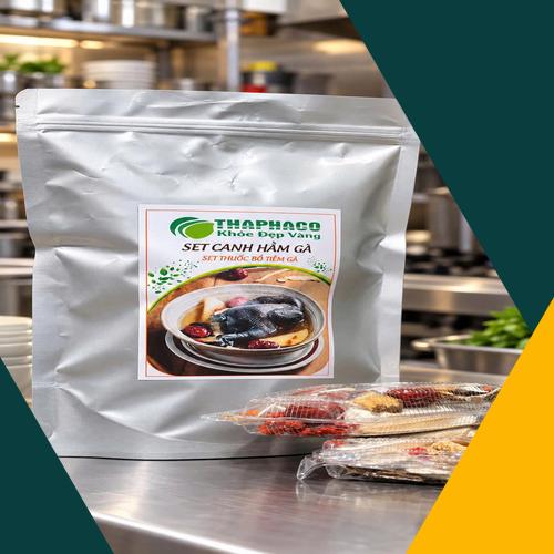 Sơ chế nguyên liệu nấu canh hầm gà