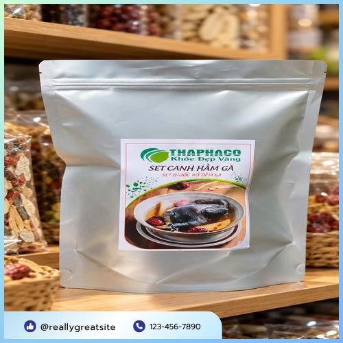 Bát canh gà hầm thơm ngon bổ dưỡng chuẩn vị truyền thống